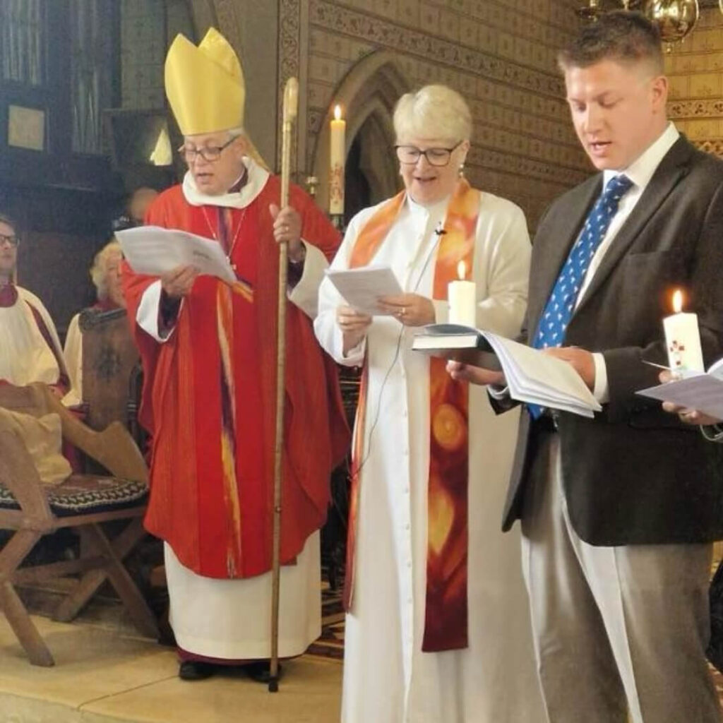 Bishop Robert Springett and Rev Lesley Hewish 2